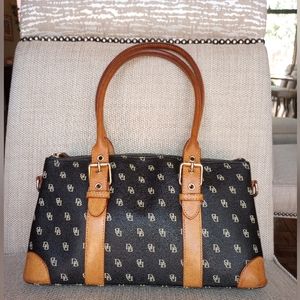Dooney & Bourke Purse
